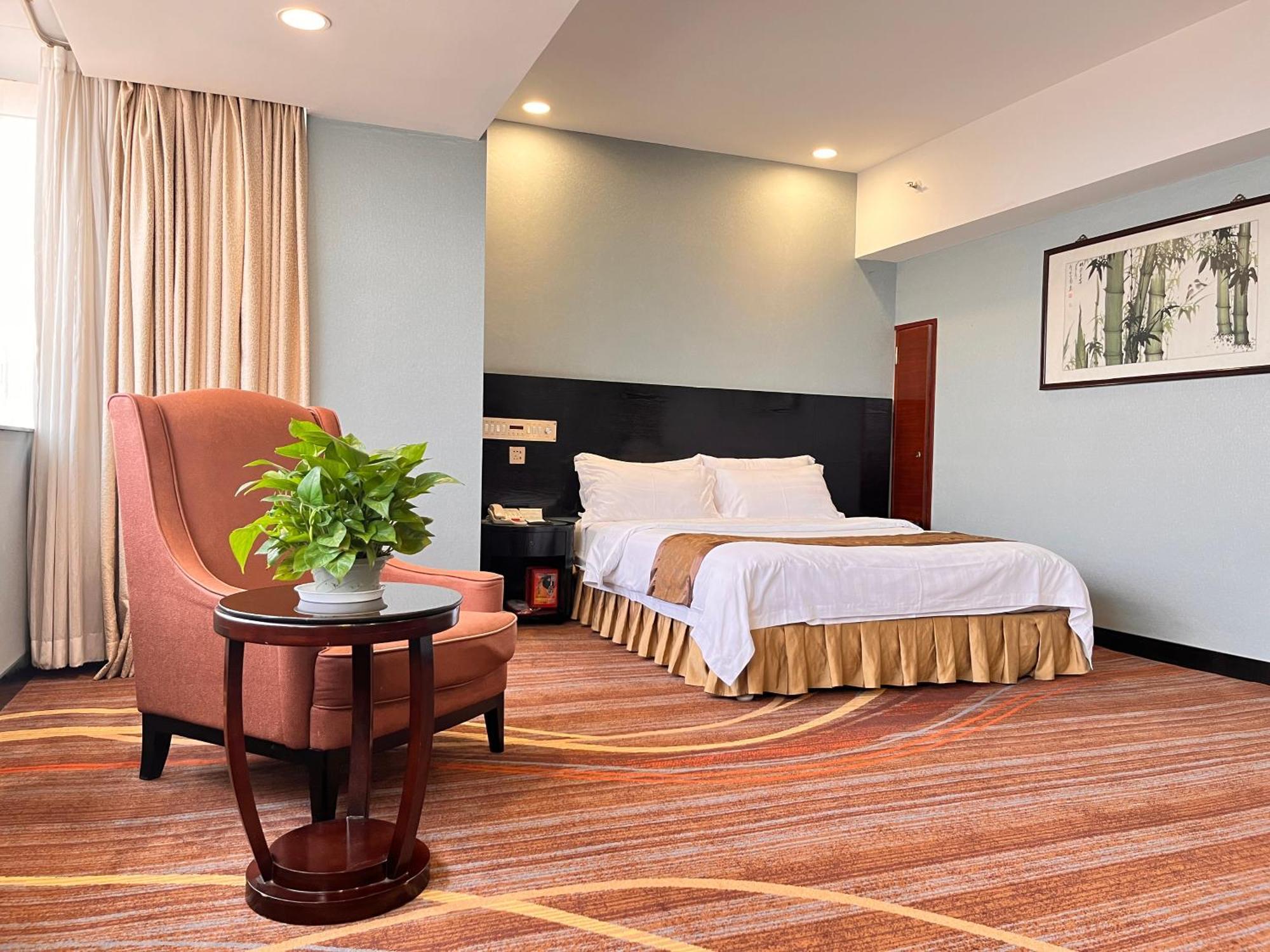 Skyline Plaza Hotel Guangzhou Bagian luar foto