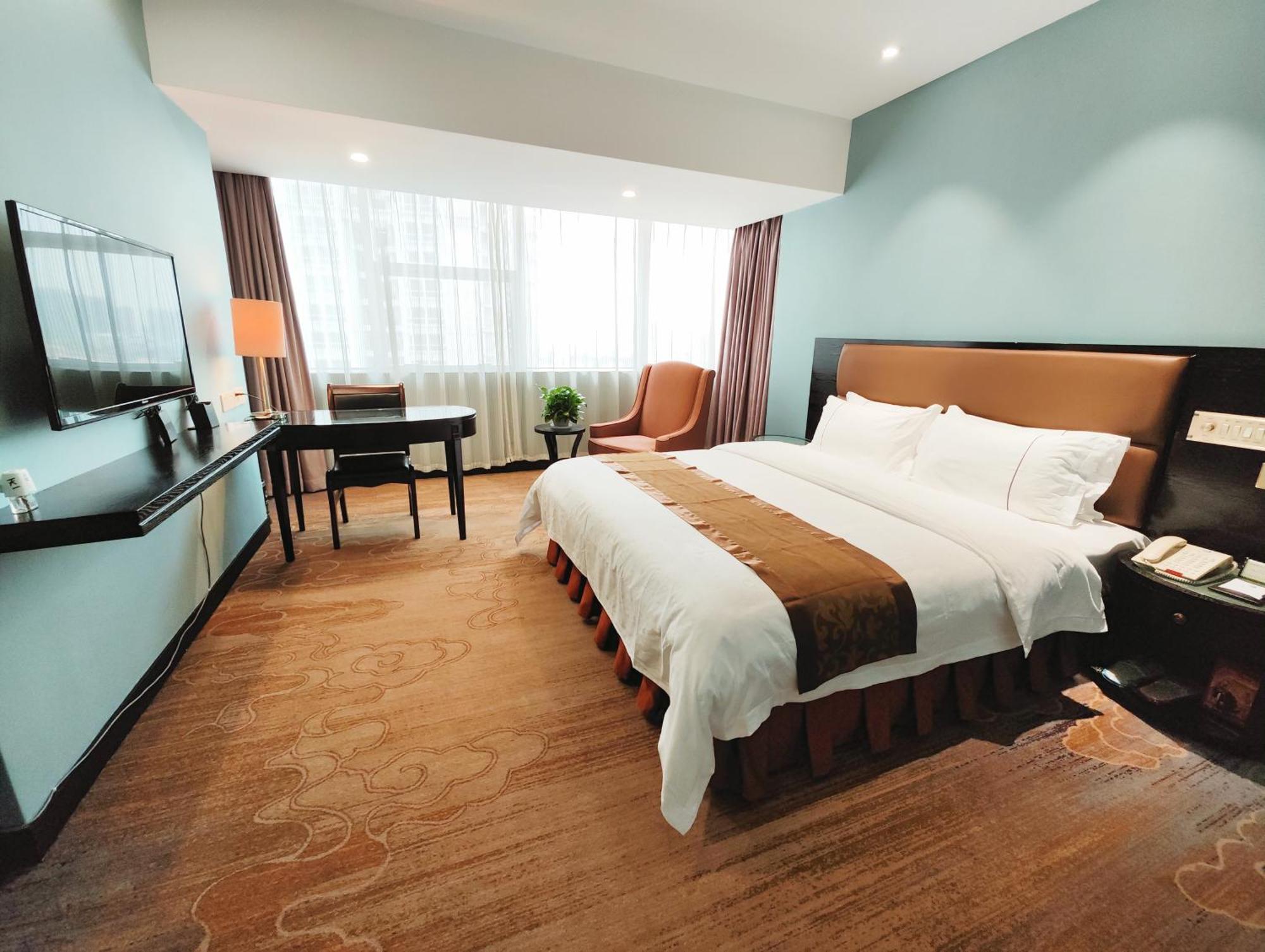 Skyline Plaza Hotel Guangzhou Bagian luar foto