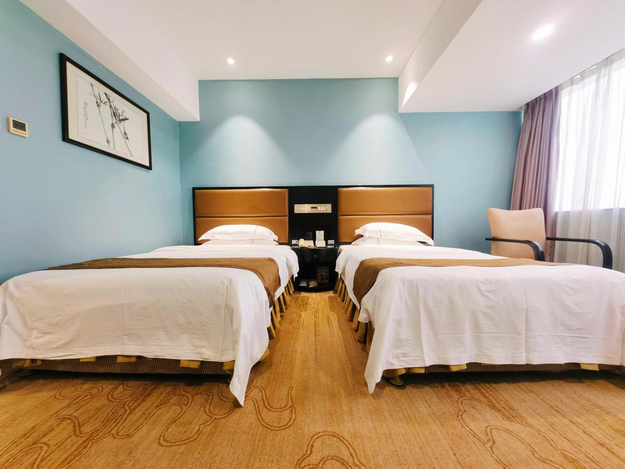 Skyline Plaza Hotel Guangzhou Bagian luar foto