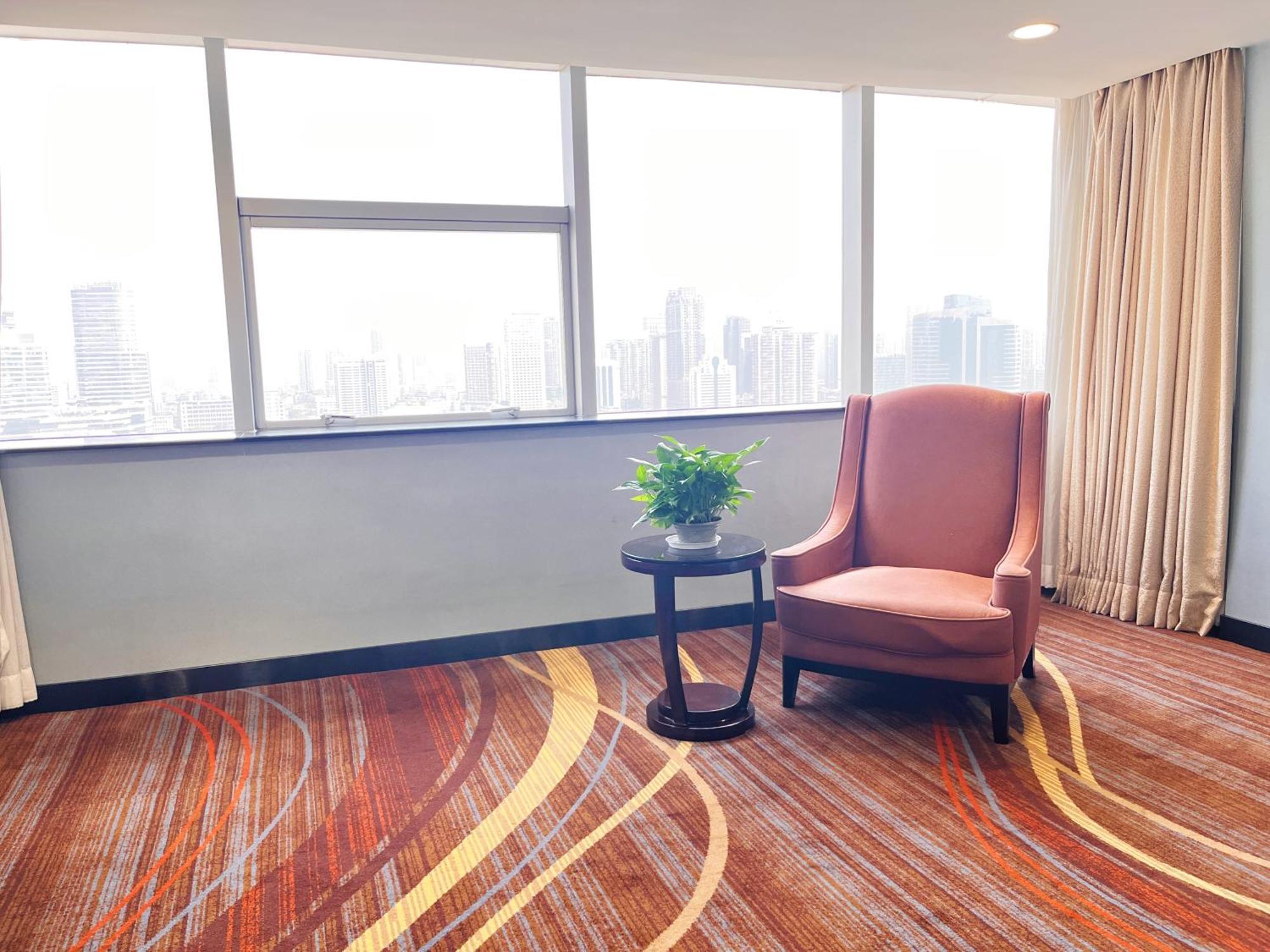 Skyline Plaza Hotel Guangzhou Bagian luar foto