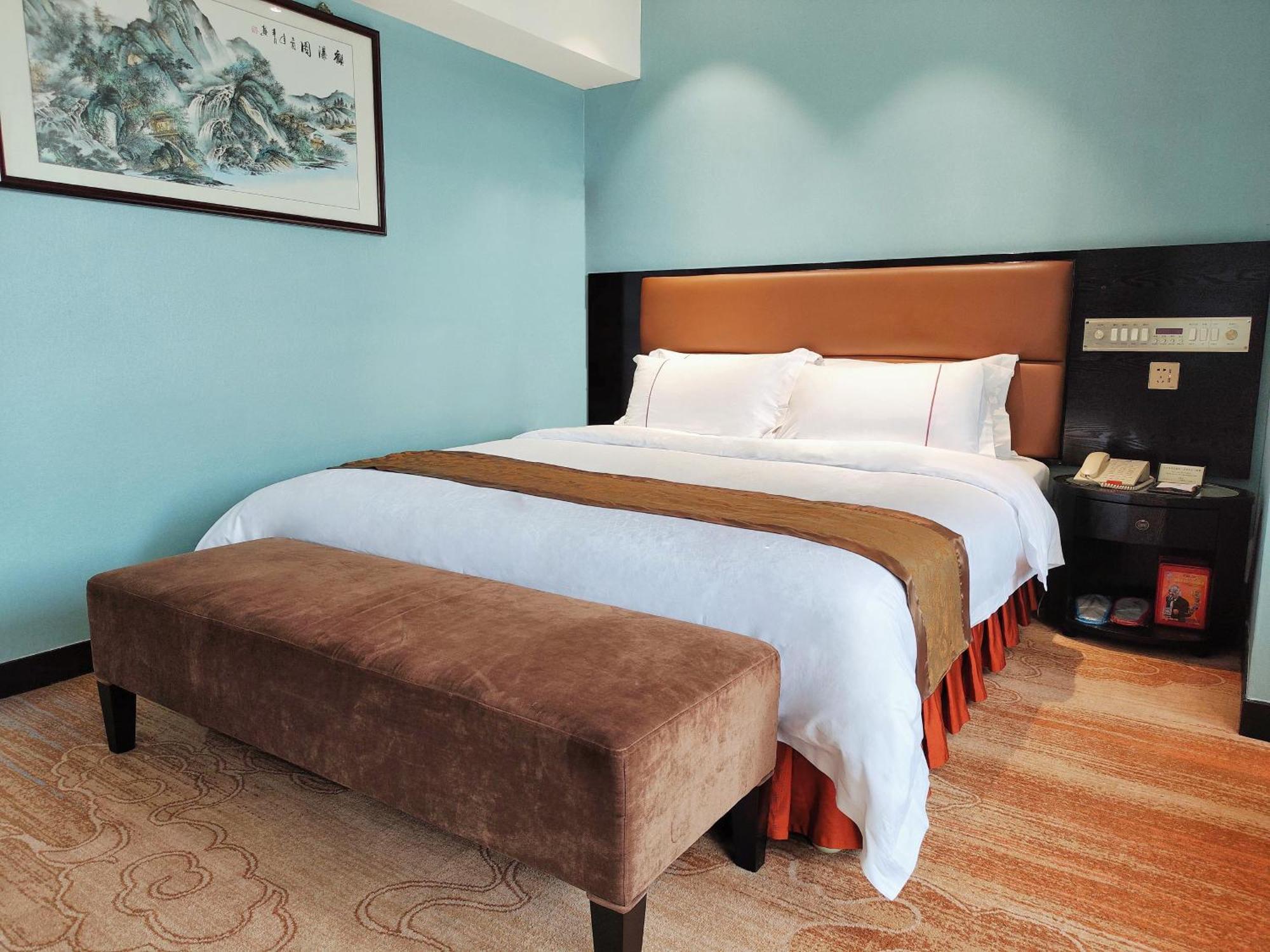 Skyline Plaza Hotel Guangzhou Bagian luar foto