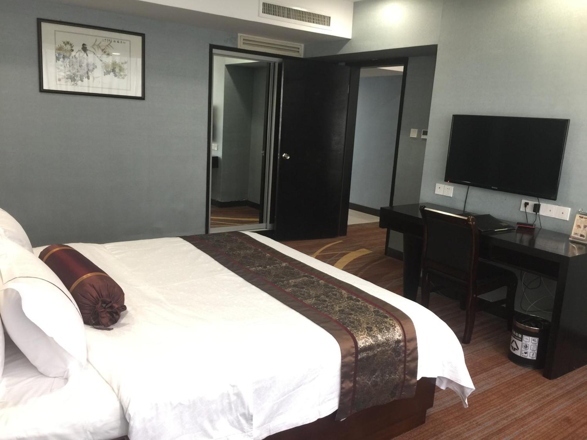 Skyline Plaza Hotel Guangzhou Bagian luar foto