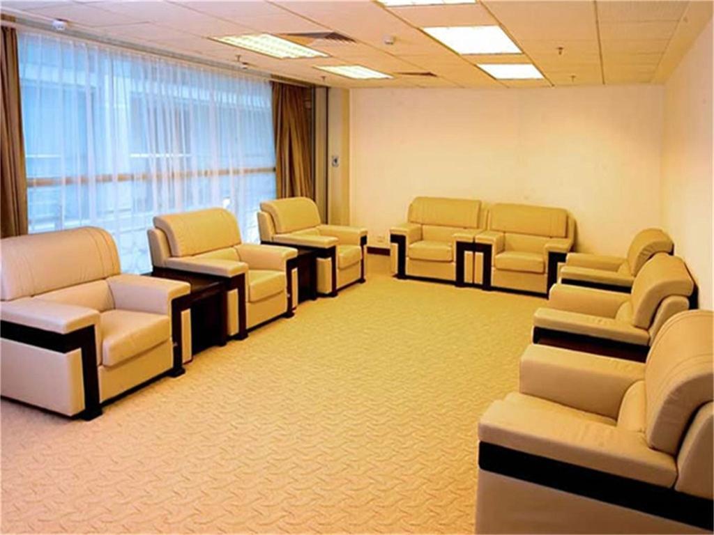 Skyline Plaza Hotel Guangzhou Bagian luar foto